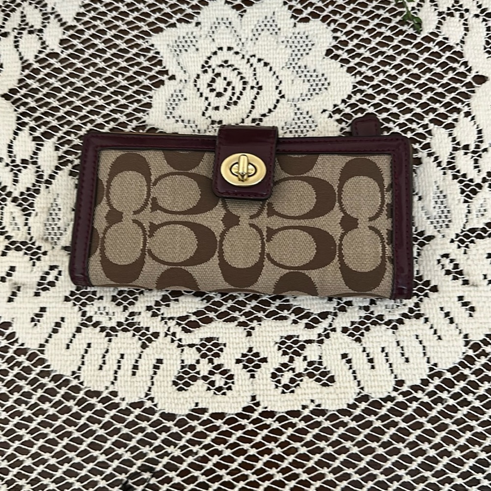 Coach wallet